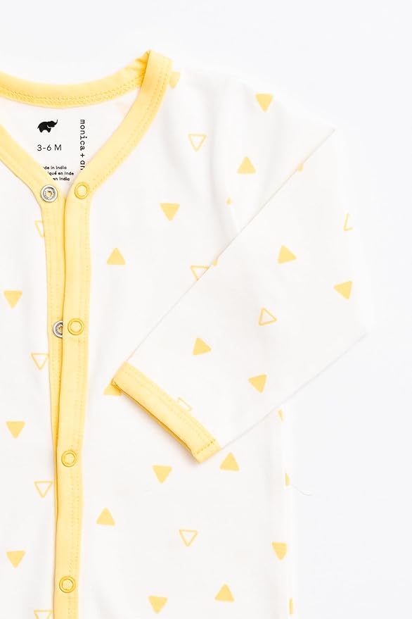 MONICA + ANDY Soft Start Box, Organic Cotton Baby Clothes Set, Super Soft 13-Piece Newborn & Infant Baby Gift Set