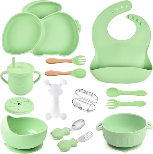 Silicone Baby Feeding Set 15 Pcs，Baby Spoons Suction Bowl Divided Plate Bib Cup Finger Brush Training cups,Baby Led Weaning Supplies（green）