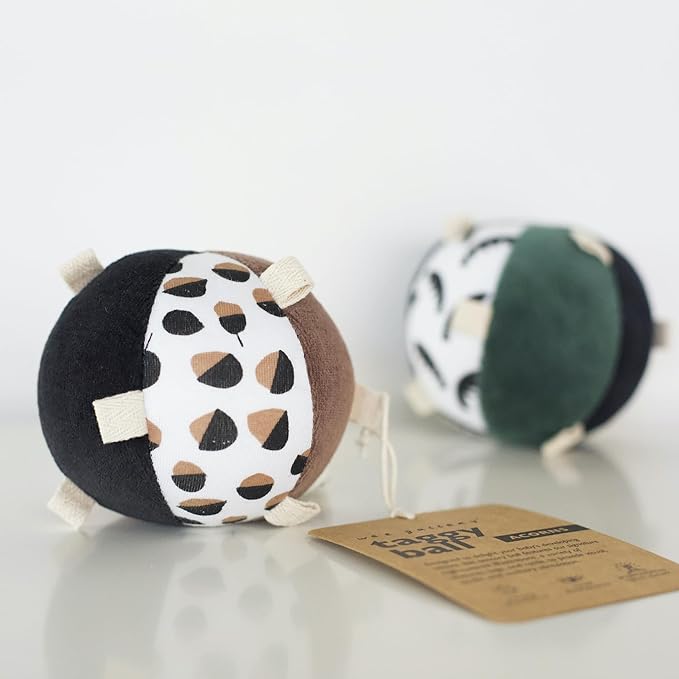 Wee Gallery Taggy Ball with Rattle, Soft Sensory Baby Toy, Sensory Ball with Organic Cotton Fabric, Little Tags & Gentle Rattle for Tummy Time, Grasping & Developmental Play, Acorns
