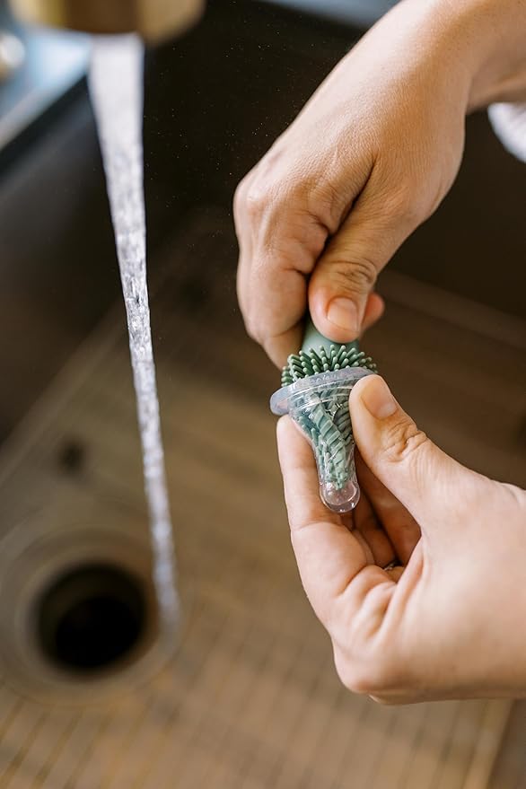 Dr. Brown's Silicone Cleaning Brush Set with Bottle, Spout, and Straw Brush, 3 Brushes to Clean Baby Bottles, Spouts, Nipples, and Straws, BPA Free – 3-Pack