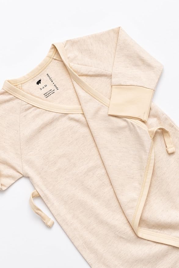 MONICA + ANDY Soft Start Box, Organic Cotton Baby Clothes Set, Super Soft 13-Piece Newborn & Infant Baby Gift Set