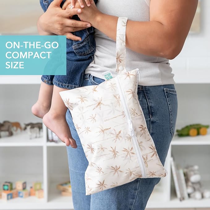 Bumkins - Waterproof Wet Bag, Wet/Dry Clutch & Clear Travel Bags - For Beach, Baby, Travel, Cloth Diapers, Pump Parts, Pool, Gym, Toiletries - Reusable & Easy to Clean - Palm Trees - 5 Pack
