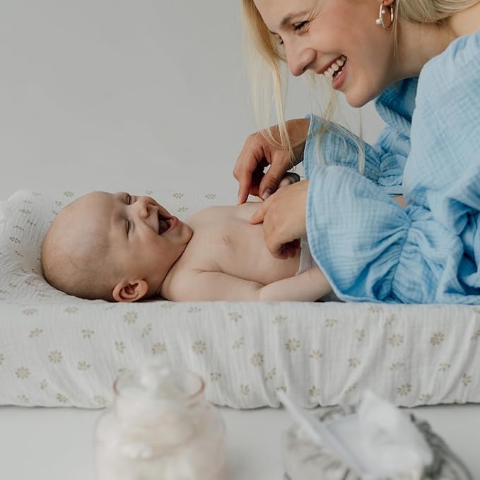 Baby Wipes Cover – Universal Size, One Size Fits All Wipes Packages | Muslin Cotton Tissue Cover for Nursery, Diaper Bag & Changing Table, Station | Gingham & Neutral Patterns (Cream Daisy)