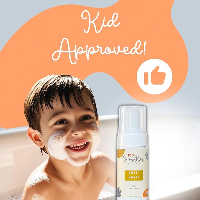 Kids Foaming Face Wash for Boys, Girls - Natural Face Wash For Kids - Gentle Honey Cleanser With Vitamin C & Vitamin E -Tear Free For Sensitive Skin - Honey - 100 ml