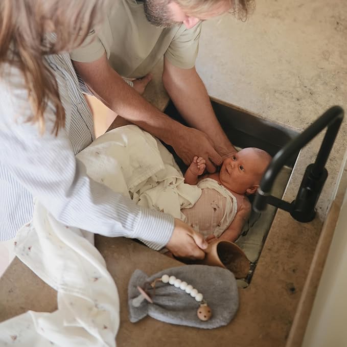 mushie Muslin Baby Swaddle Blanket | 100% Organic Cotton (Boats)