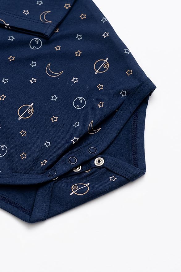 MONICA + ANDY Soft Start Box, Organic Cotton Baby Clothes Set, Super Soft 13-Piece Newborn & Infant Baby Gift Set